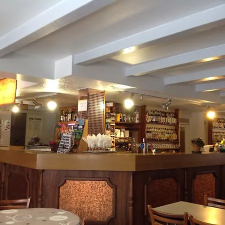 Hotel Du Meygal *