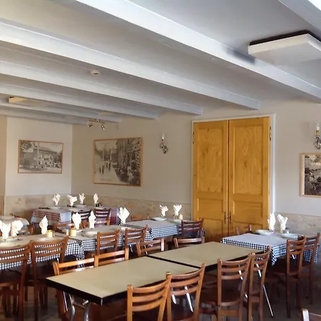 Hotel Du Meygal *